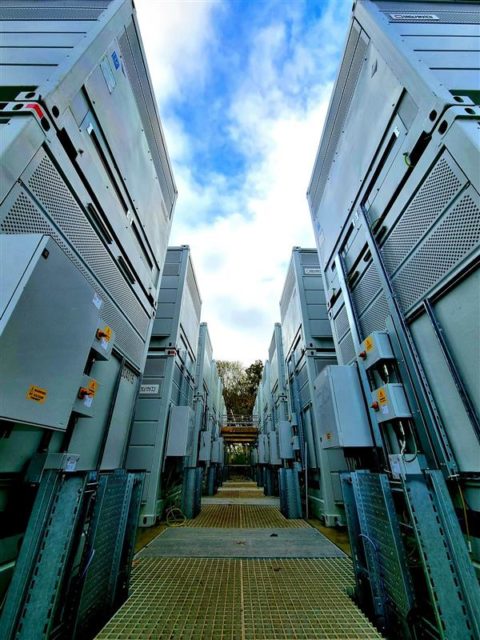 Recycling Matters - The Growing Problem of Battery Waste / Invinity