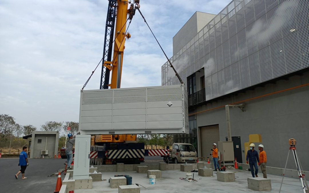 A VS3 vanadium flow battery being installed in 2022 for Invinity’s customer Bei Ying International in Taiwan.